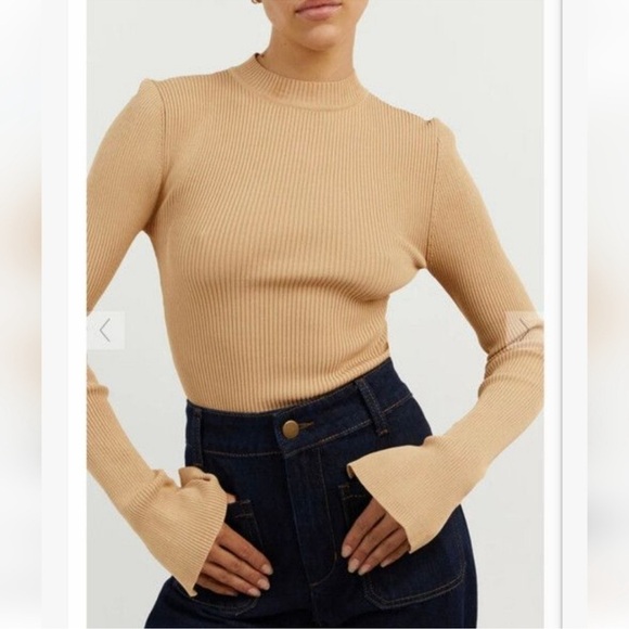 DISSH DONNA warm wheat long sleeved knit top - Picture 2 of 5